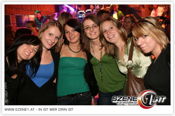 [Party hard 2008] - 