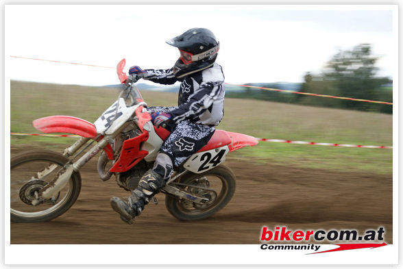 moTocroSsrenNen - 