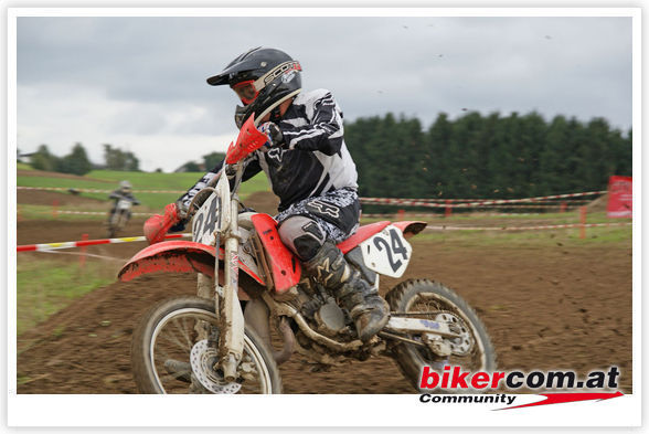 moTocroSsrenNen - 