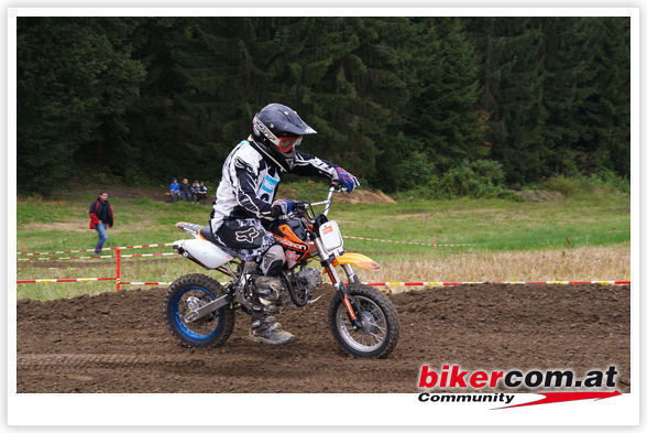 moTocroSsrenNen - 