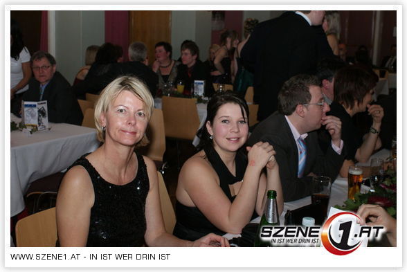 **Maturaball meiner Schwester*** - 