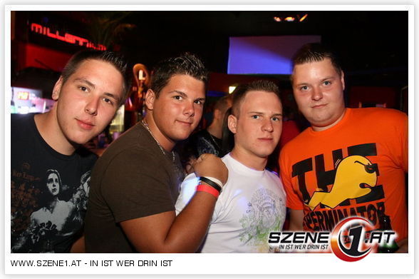 AtZeN MaChEn pArTy pUr - 