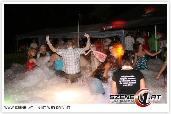 Schaumparty im Shots :) - 