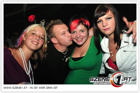 Jo i und meine Leiln beim Foat geh! - 