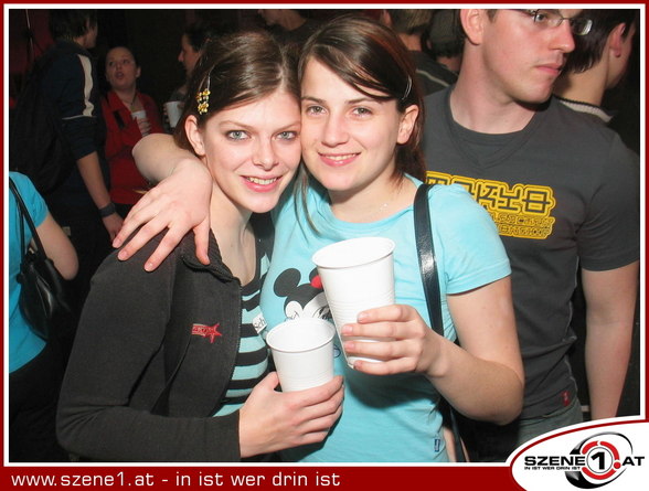 Teil 1 Party Fotos - 