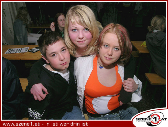 SzEnE1------> FOtOalbUm - 