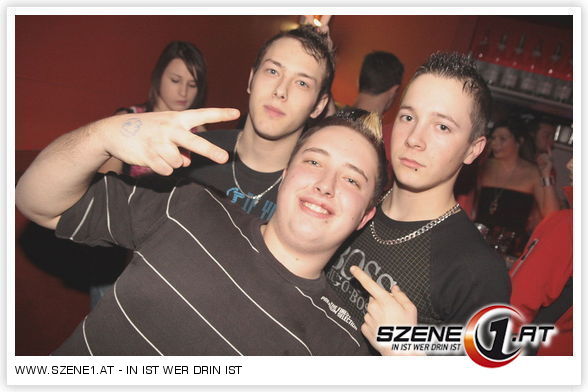 XXX-mas party C4 - 