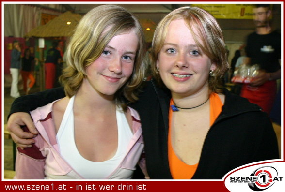 SzEnE1------> FOtOalbUm - 