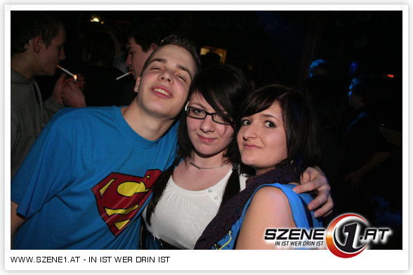 • nur party im kopf. !!? - 