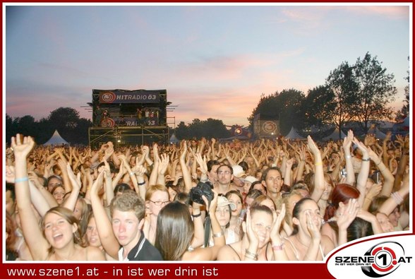 ~~~~~~DoNaUiNsElFeSt~~~~~~~~ - 