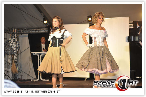  Modeshow  - 