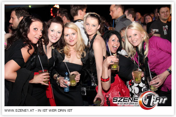 Beim Party machen - 