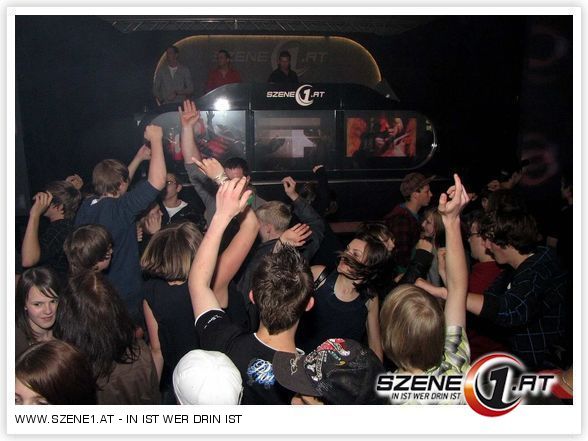 SZENE1-DJ-PULT - 