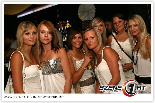 **Party... 2009** - 