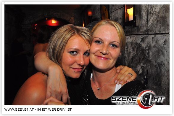 Freunde die niemals ersetzbar sind!! - 