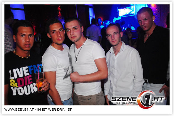 party in linz - 