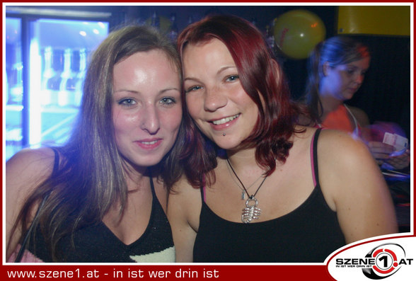 *FRIENDS UND ANDERE PARTYTIGER* - 