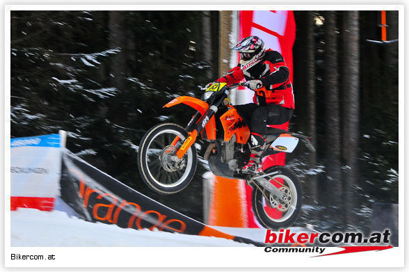 Snow Speedhill Race - 