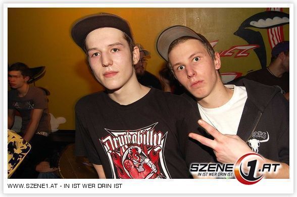 >friends< - 