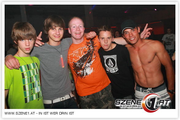 XXL Schaumparty  @ Halle 28  - 