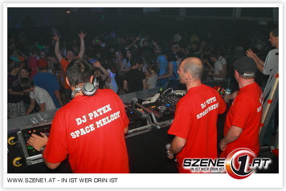 XXL Schaumparty  @ Halle 28  - 