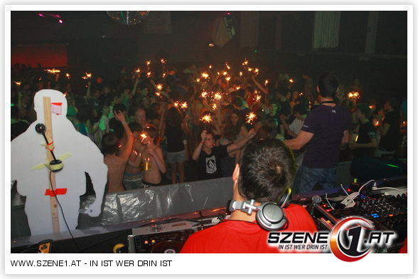 XXL Schaumparty  @ Halle 28  - 