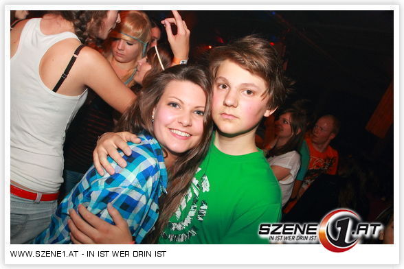 XXL Schaumparty  @ Halle 28  - 