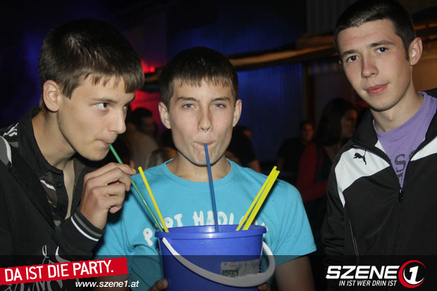 PARTY! - 