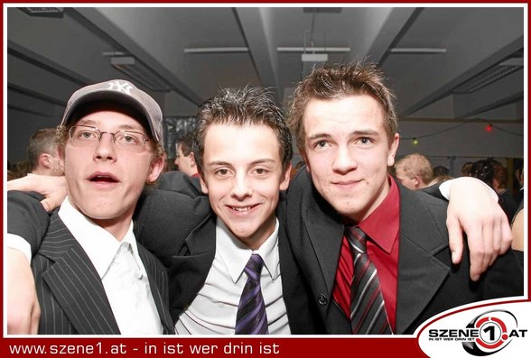 Friends am Ball - 