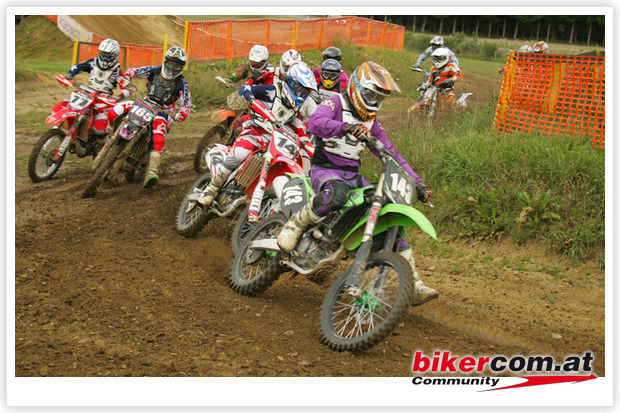 MX-CORNER-BULL-TEAM - 