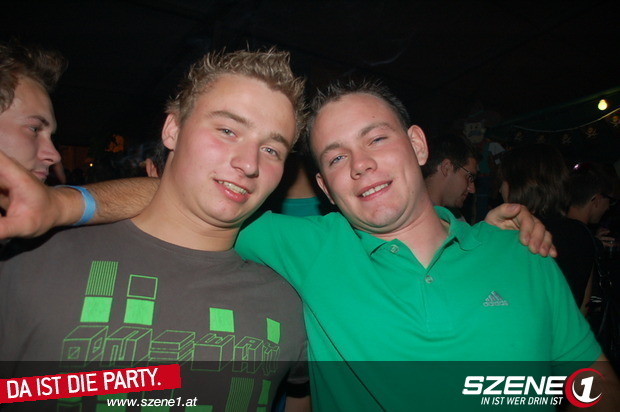 party 08 - 