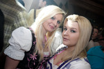 Dirndl Clubbing 10362976