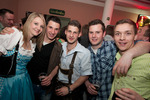 Dirndl Clubbing 10363046