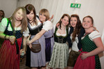 Dirndl Clubbing 10363117