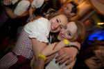 Dirndl Clubbing 10363122