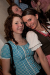 Dirndl Clubbing 10363237