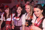 Dirndl Clubbing 10363477