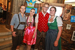 Almdudler Trachtenpärchenball 2012 10811538