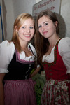 Dirndl Loves Lederhosn 10877029