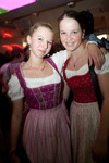 Dirndl Loves Lederhosn 10877030