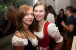 Dirndl Loves Lederhosn 10877062