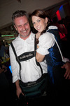 Dirndl Loves Lederhosn 10877071