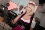 Dirndl Loves Lederhosn 10877090