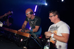 Opening with Darius & Finlay 10932069