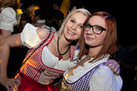 Dirndl Clubbing 11204906