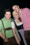 Dirndl Clubbing 11205013