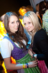 Dirndl Clubbing 11205057