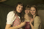 Dirndl trifft Lederhosn 11212036