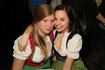 Tracht meets House 11213704