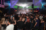 Vienna Club Session Vs. Ma Cherie 11349533